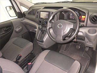 NISSAN NV200 2014