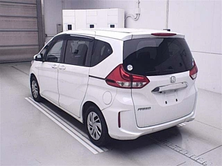 HONDA FREED 2019