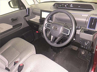DAIHATSU TANTO 2020