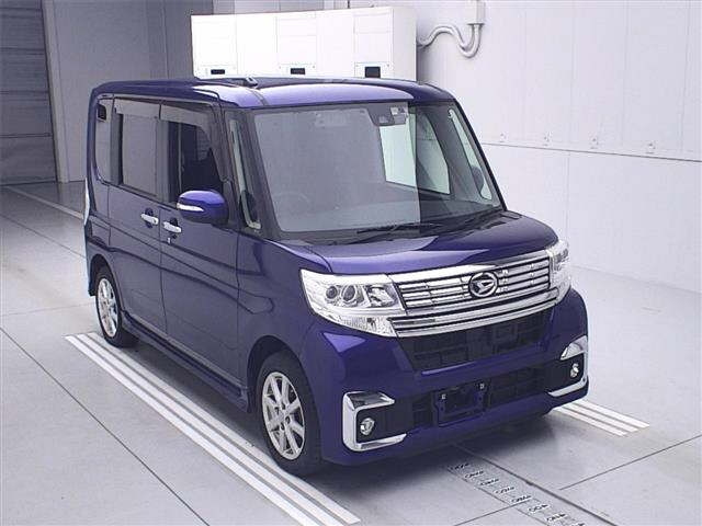 DAIHATSU TANTO 2016