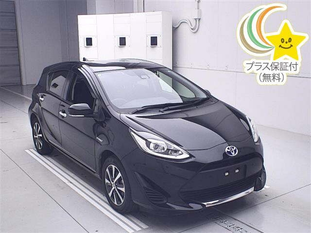 TOYOTA AQUA 2019