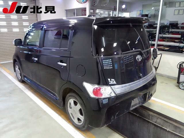TOYOTA BB 2014