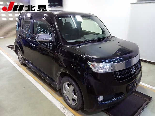 TOYOTA BB 2014