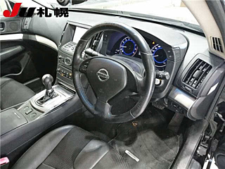 NISSAN SKYLINE 2014
