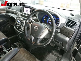NISSAN ELGRAND 2011