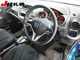 HONDA FIT 2010