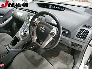 TOYOTA PRIUS 2010