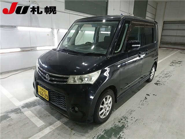 NISSAN ROOX 2010