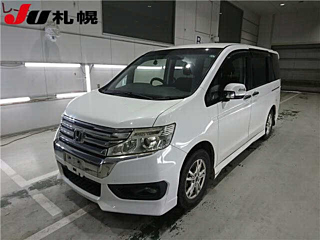 HONDA STEP WAGON 2013