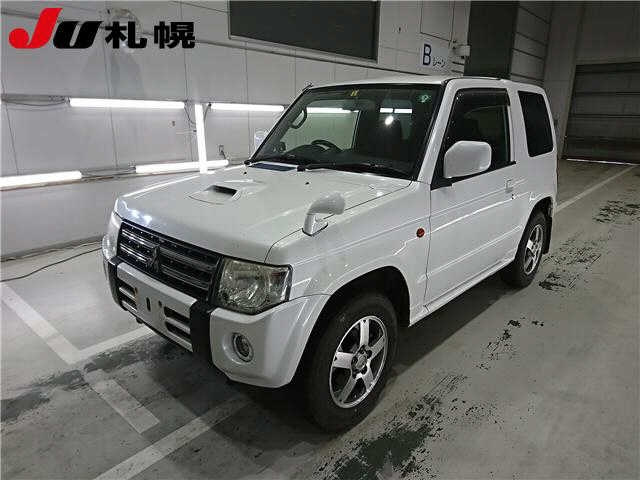 MITSUBISHI PAJERO MINI 2012
