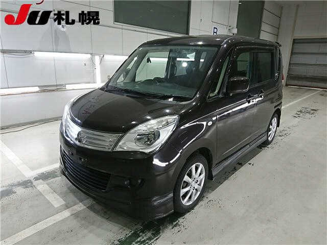 MITSUBISHI DELICA D2 2012