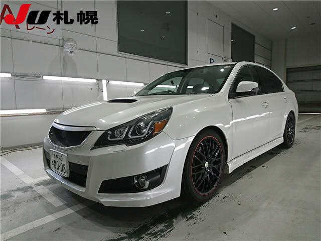 SUBARU LEGACY B4