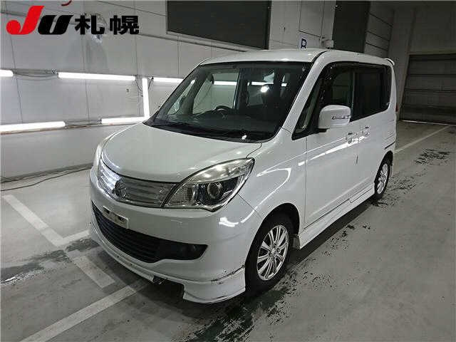MITSUBISHI DELICA D2 2014