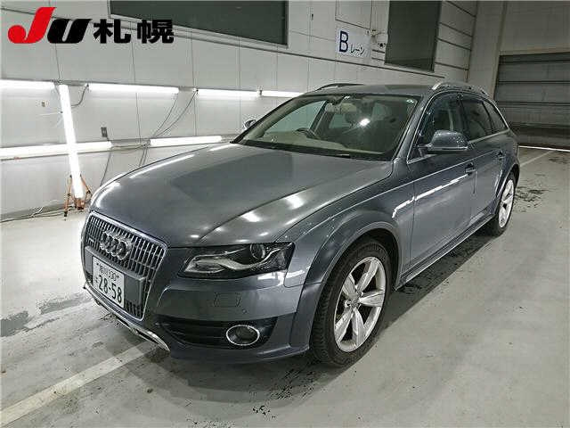 AUDI A4 2011