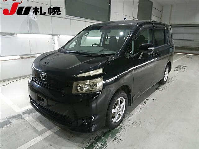 TOYOTA VOXY 2008