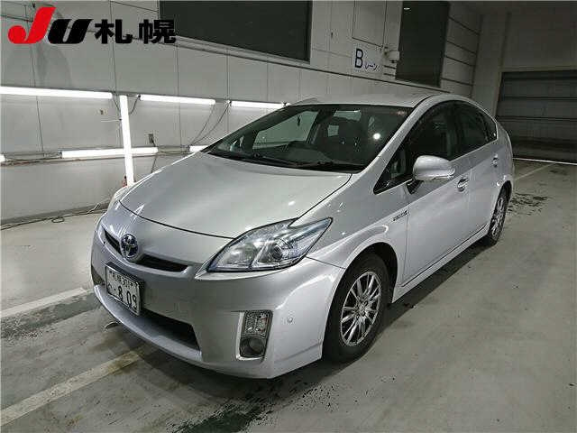 TOYOTA PRIUS 2010