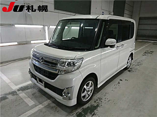 DAIHATSU TANTO 2015