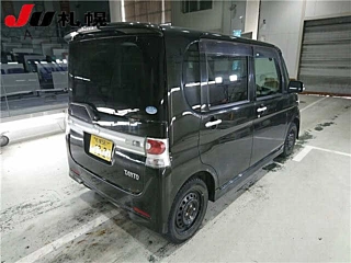 DAIHATSU TANTO 2009