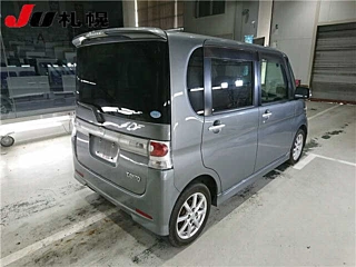 DAIHATSU TANTO 2008