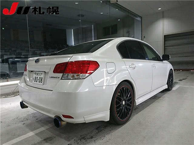 SUBARU LEGACY B4 2011