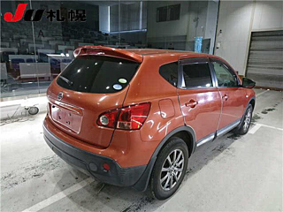 NISSAN DUALIS 2010