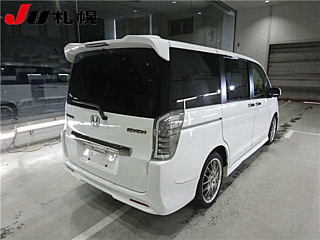 HONDA STEP WAGON 2012