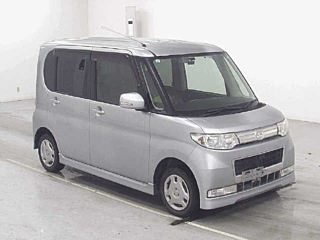 DAIHATSU TANTO 2009