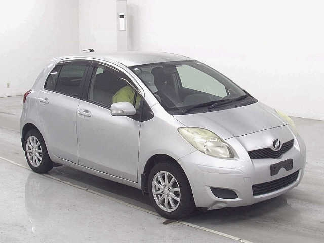 TOYOTA VITZ 2008