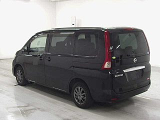 NISSAN SERENA 2010