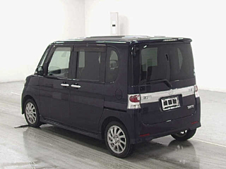 DAIHATSU TANTO 2008