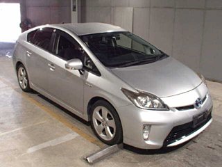 TOYOTA PRIUS 2014