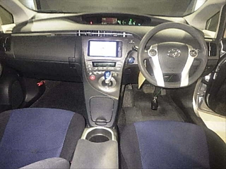 TOYOTA PRIUS 2014