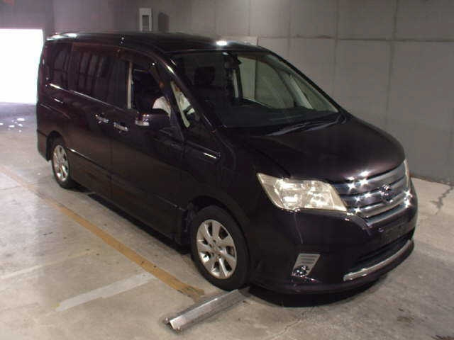 NISSAN SERENA