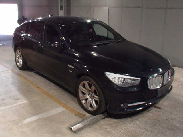 BMW 5 SERIES 2010