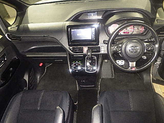 TOYOTA NOAH 2020