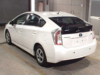 TOYOTA PRIUS 2013