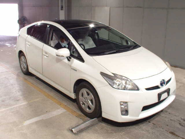 TOYOTA PRIUS 2010