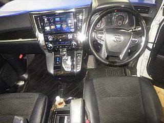 TOYOTA VELLFIRE 2016