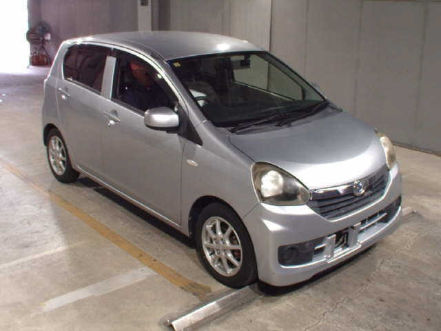 DAIHATSU MIRA E S 2014
