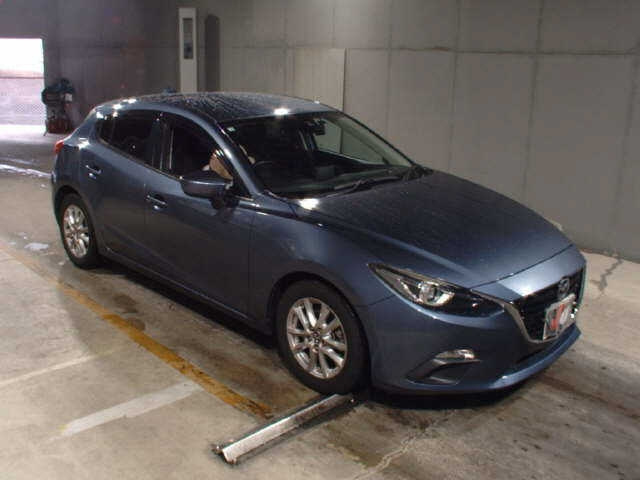 MAZDA AXELA 2015