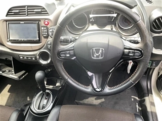 HONDA FIT SHUTTLE 2013