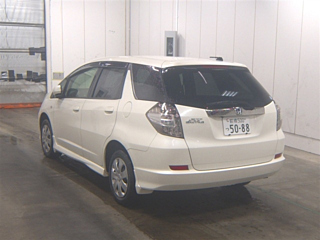HONDA FIT SHUTTLE 2013