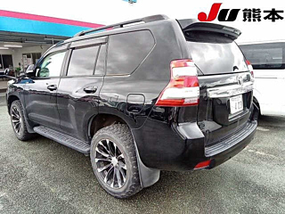 TOYOTA LAND CRUISER PRADO 2016