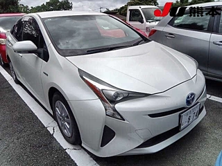 TOYOTA PRIUS 2017