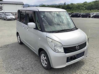 NISSAN ROOX 2012