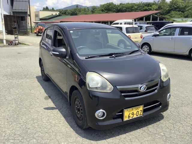 DAIHATSU MIRA E S 2013
