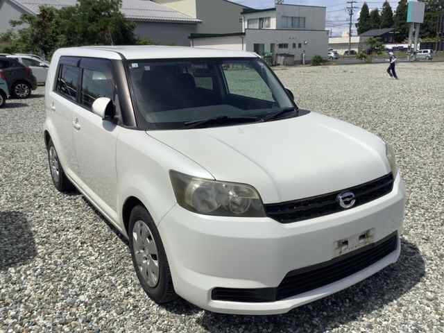 TOYOTA COROLLA RUMION 2010