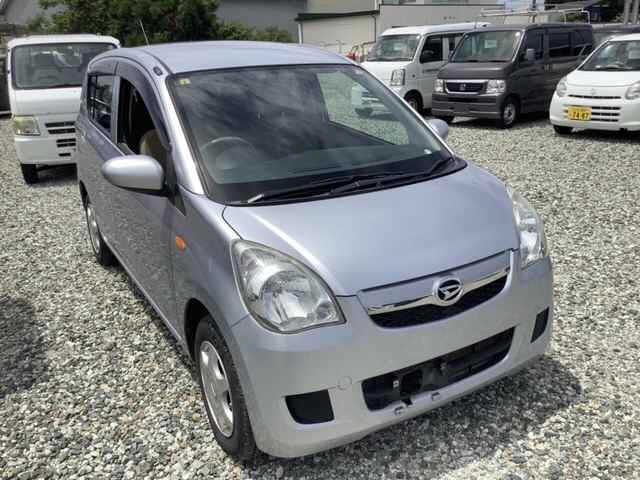DAIHATSU MIRA 2010