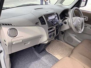 NISSAN ROOX 2012