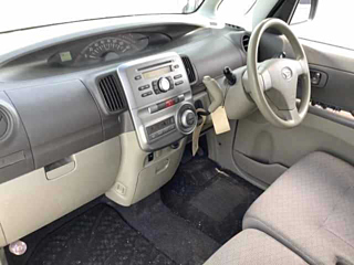 DAIHATSU TANTO 2012